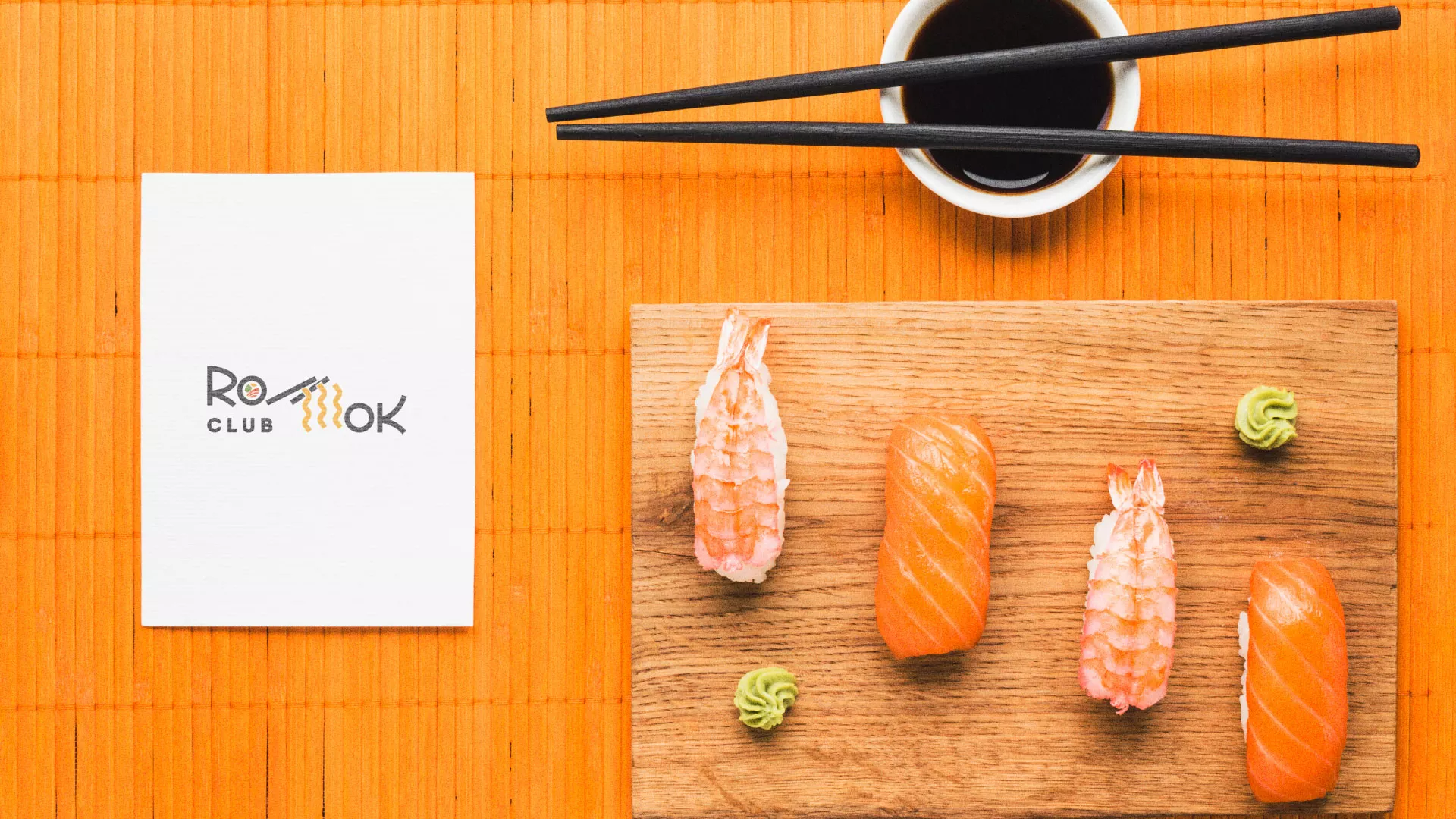 Создание логотипа суши-бара «Roll Wok Club» в Козельске